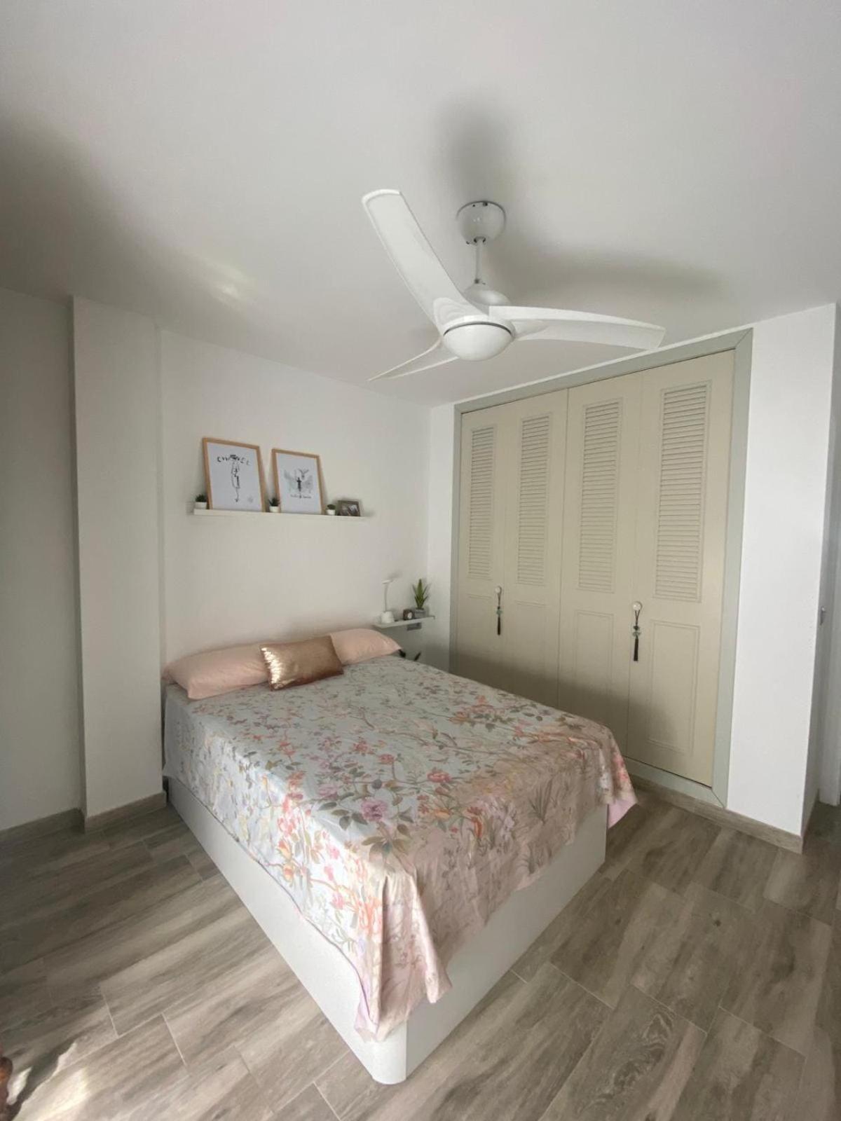 Atico Duplex Africa Apartamento